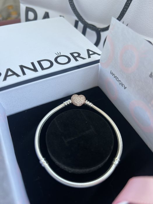 Bratara Pandora noua