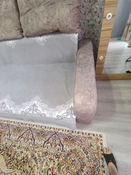 Продам диван само выивоз