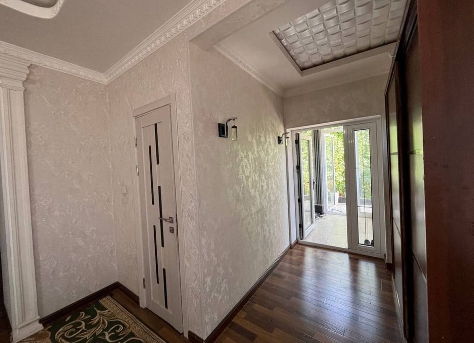 Уста Ширин Дом Участок 3,7 сотки 180 м² 6 комнат