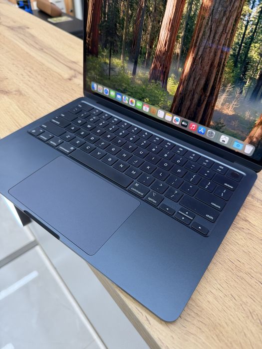 Macbook Air M2 256 gb 100% | iStatus