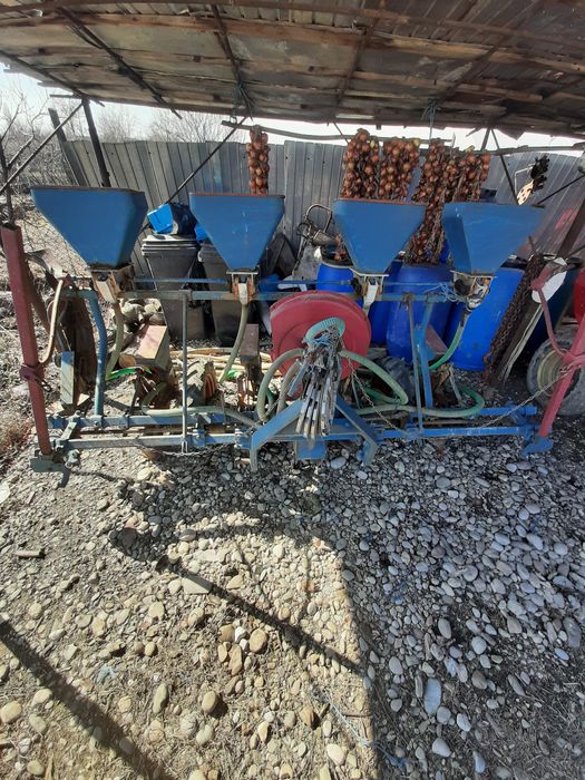 Semănătoare porumb/floare Monosem