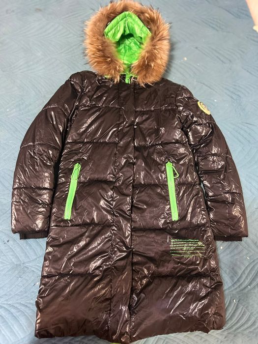 Продам зимнюю куртку