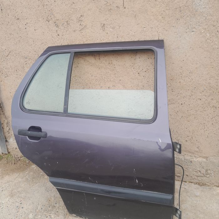 Правый дверь на голф 3