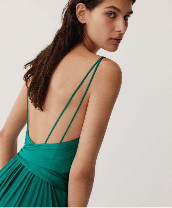 продам платье бренд oysho