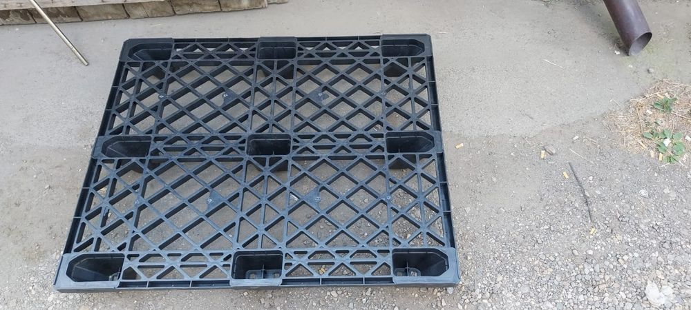 Vind paleti de plastic