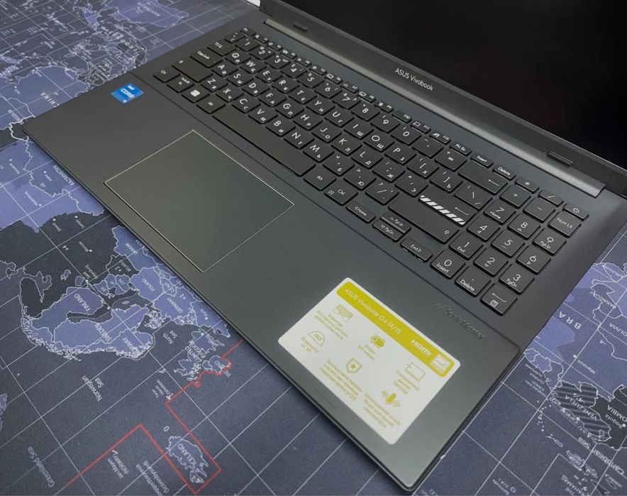 Ноутбук ASUS VivoBook 15 /i3-N305/8Gb/SSD256