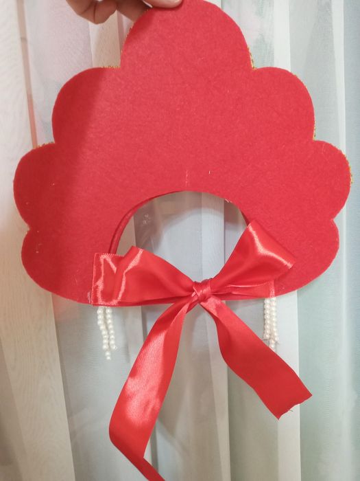 Карона какошник.