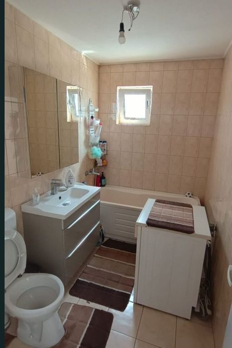 Vand apartament 2 camere