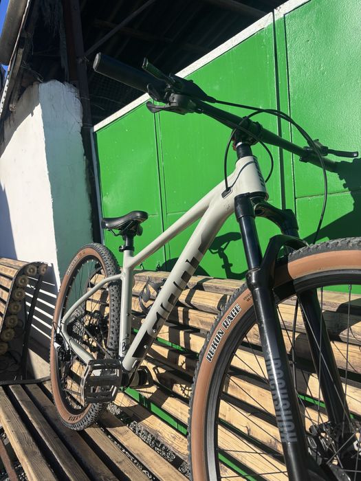 Продам giant fahtom 2 2021