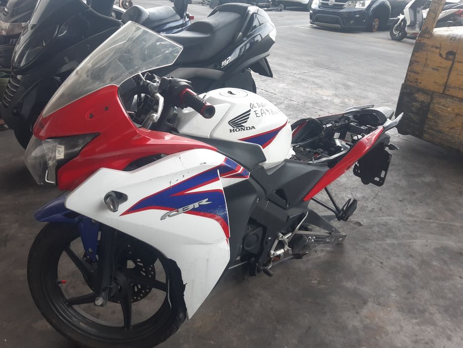 Мотоциклет Хонда ЦБР 125(Honda CBR 125)-НА Части