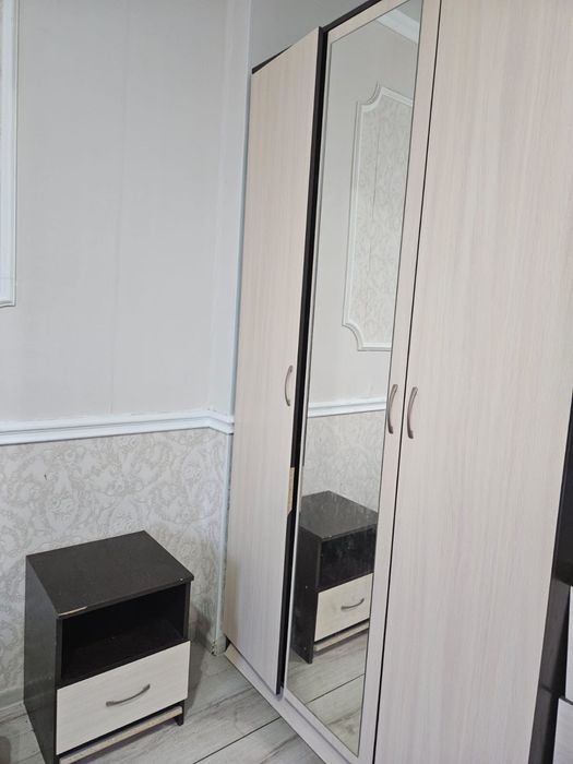 Продам спальный гарнитур, шкаф, тумба