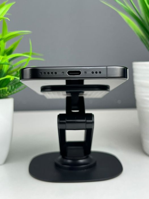 Телефон Apple iPhone 16 Pro 256GB