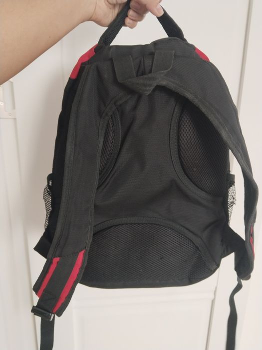 Школьная Сумка-рюкзак продам