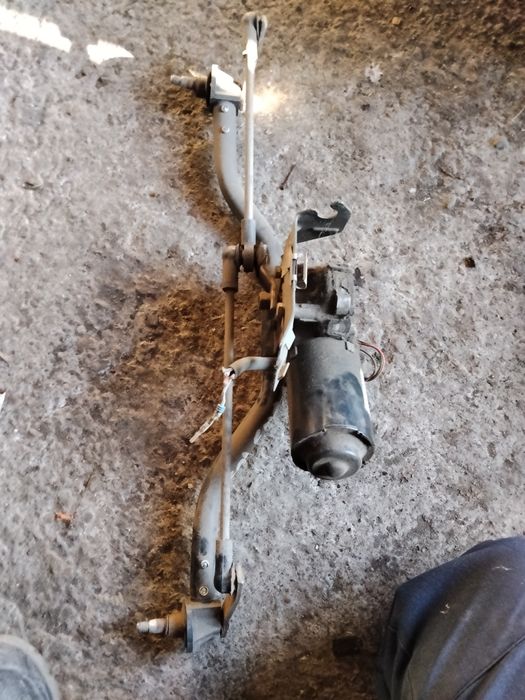 Sistem stergatoare solenza