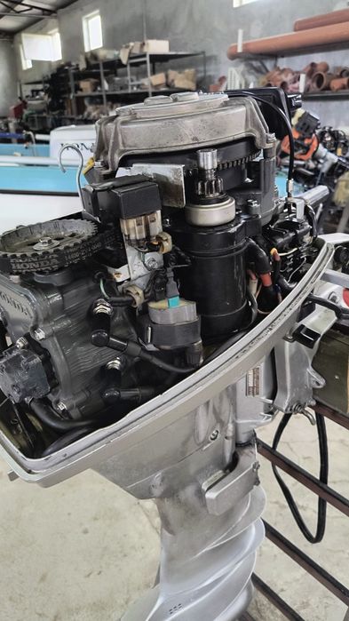 Извънбордов двигател Honda BF15