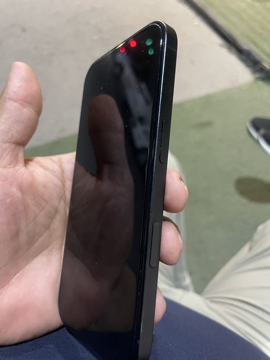 Продается iPhone 16-й