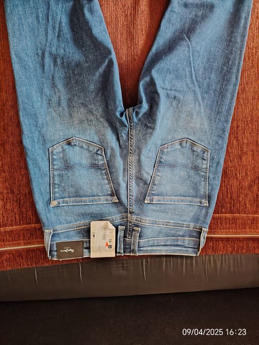 Дънки слим  номер 25