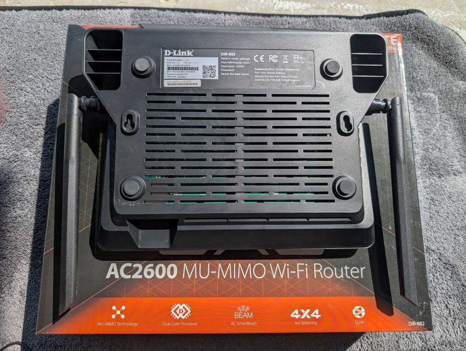 Router Gigabit D-LINK DIR-882 EXO AC2600, Dual Band 800 + 1733 Mbps