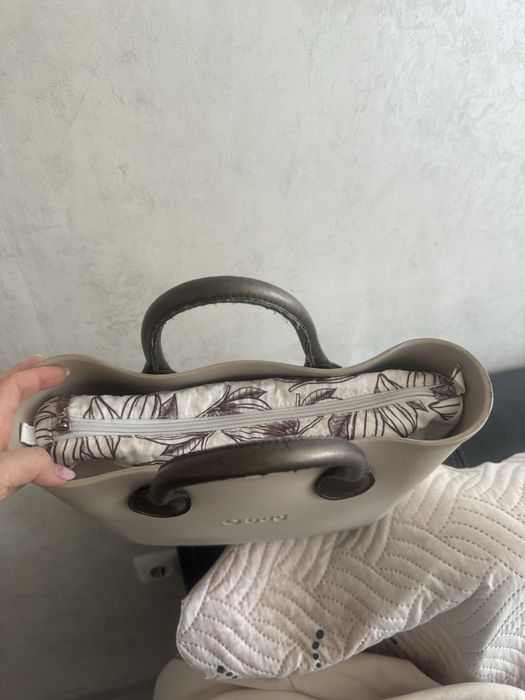 дамска чанта     O    bag