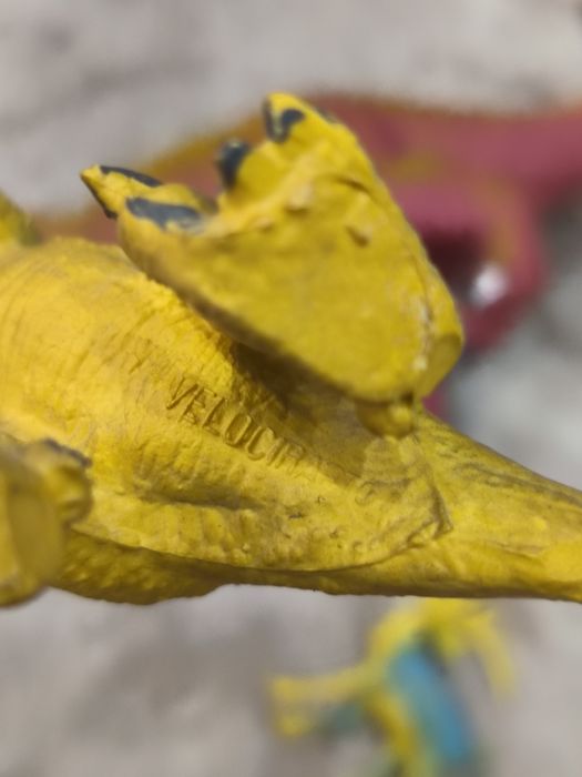 Лот ретро играчки динозаври фигурки