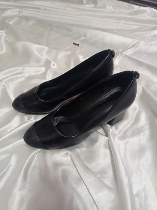 Туфли сатылады таза