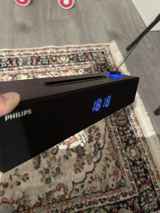 Колонка с часами Philips spa3809 с bluetooth