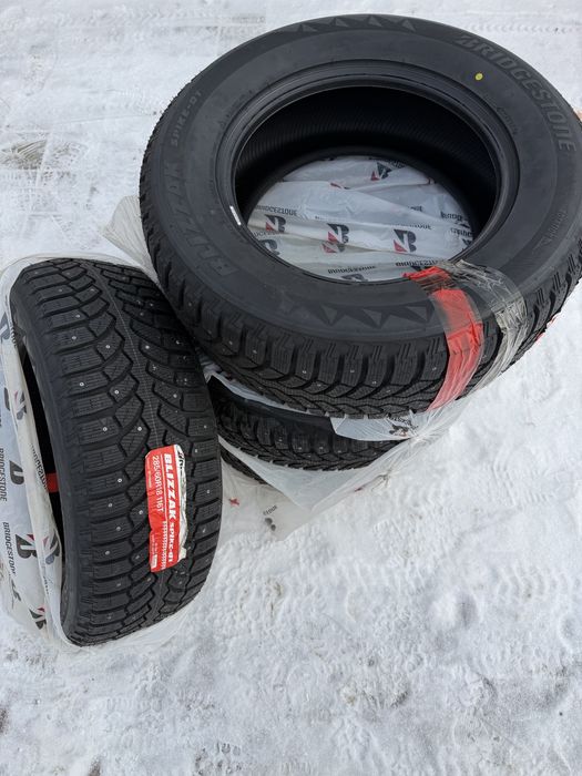 Продам шины R18 Bridgestone