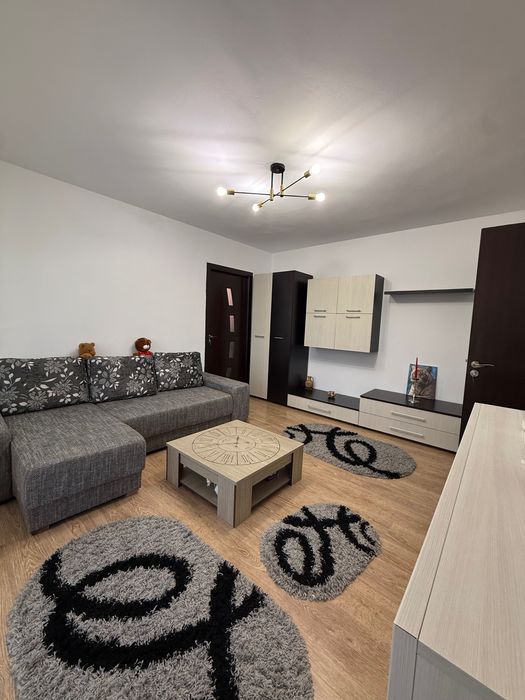 Apartament în Bumbesti Jiu,2 camere semidecomandat