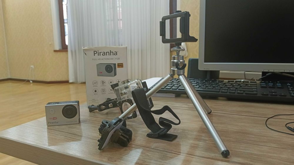 мини камера, снимает даже под водой