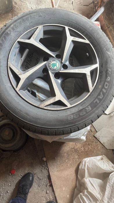 Продам диски и шины