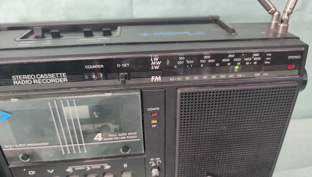 Ретро SKR 720 INCOMS Mezdra vintage cassette player радиокасетофон