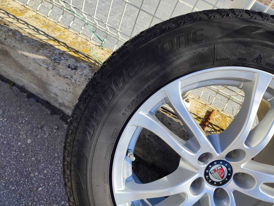 257 - 4бр. Алуминиеви джанти 17'' 5x108 с гуми 215/65R17 OpelGrandland