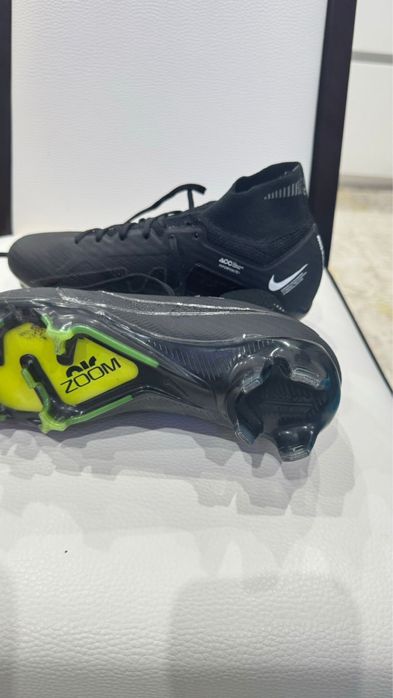 Продам бутсы носил только 1 раз