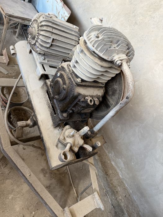 Компрессор сотилади