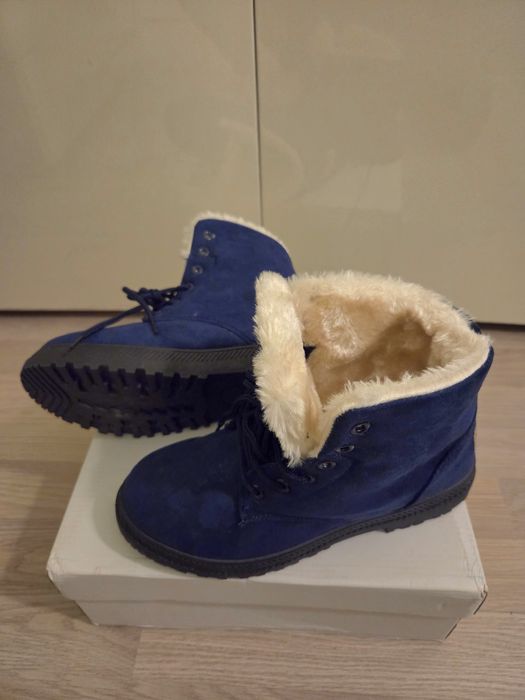 Нови топли боти/ботуши/кубинки 38/39 номер