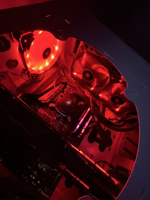 Pc gaming  gtx1070 strix 8gb carcasa nzxt