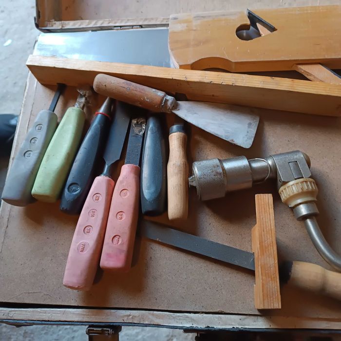 Дърводелски ръчен комплект с инструменти