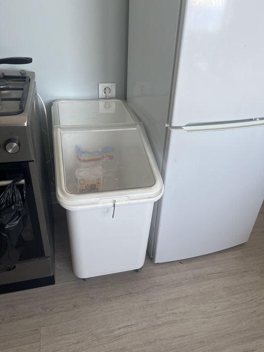 Куханный контейнер