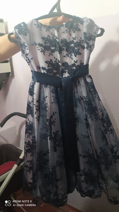 Красивое платье на девочку