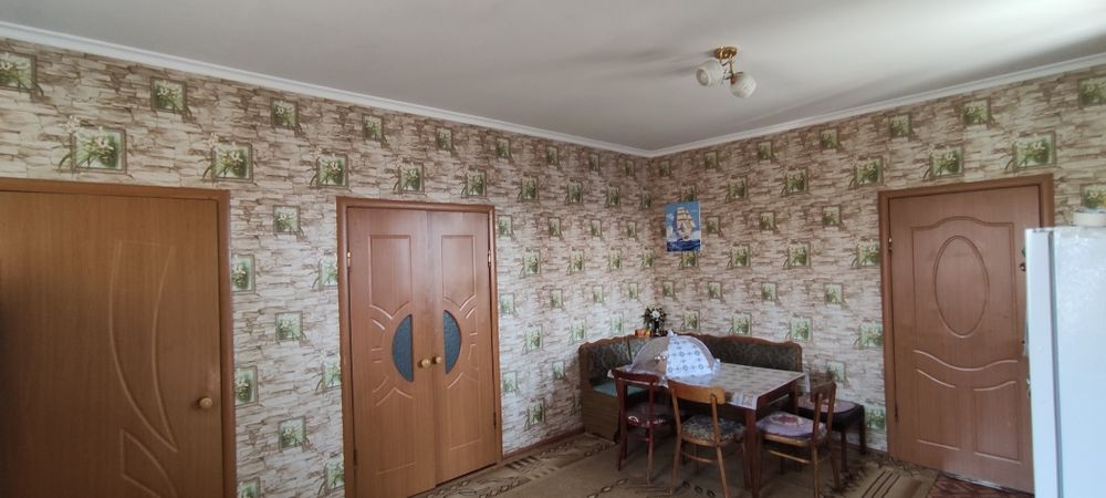 Дом  массив  Арай