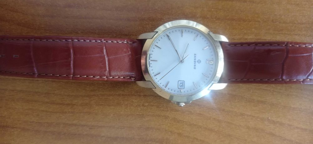 Швейцарски кварцов часовник CANDINO