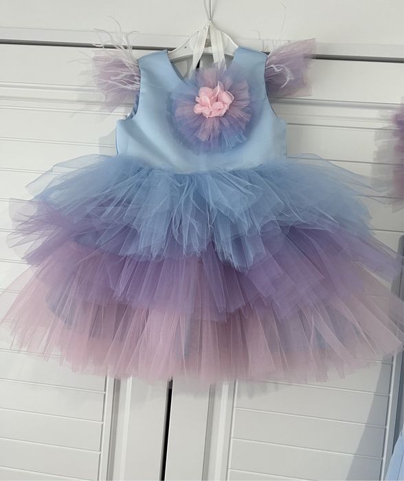 Еднакви рокли за мама и бебе