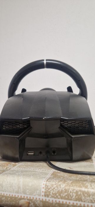 Волана за игриПродавам волан GENESIS SEABORG 400 – отличен избор за лю