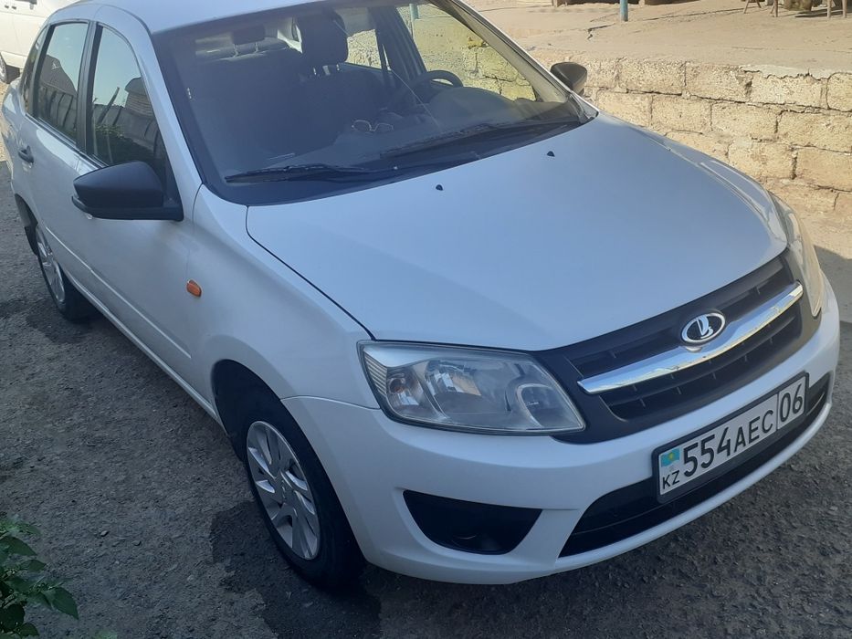 Лада Гранта ВАЗ 2190