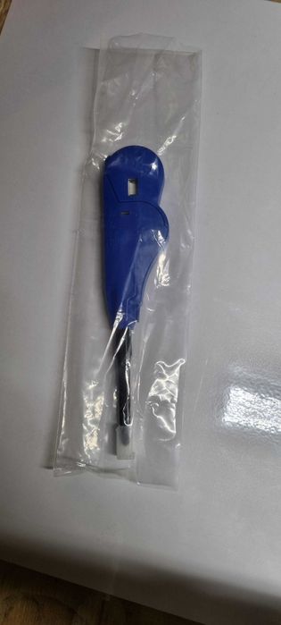 Vand diferite materiale pentru fibra optica