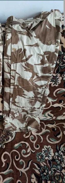 Îmbrăcăminte mozaic de culori