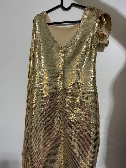 Официална златна рокля с пайети