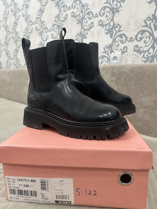 Продается женская обувь