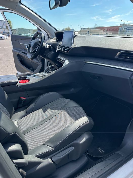 Peugeot 3008 1.2 PureTech 130 CP Allure 2020