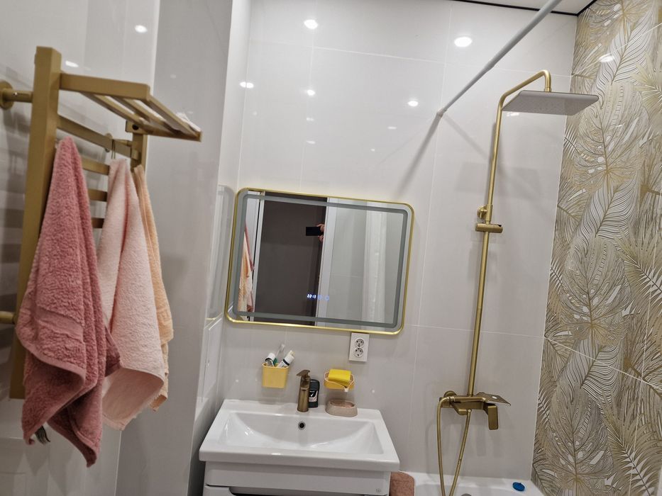 Сдам комнату на подселение только девушеки